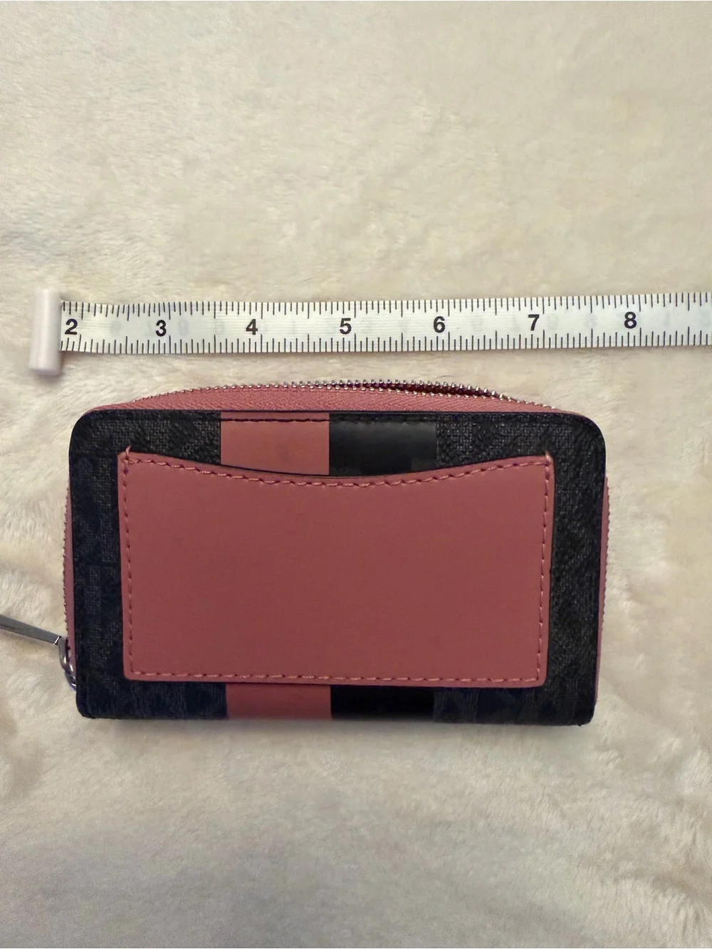 Michael Kors Black and Pink Signature Zip Card Holder